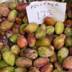 Local produce in Mallorca - Plums - Pollensa Private Chefs
